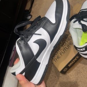 Womens dunk low next nature 'panda'